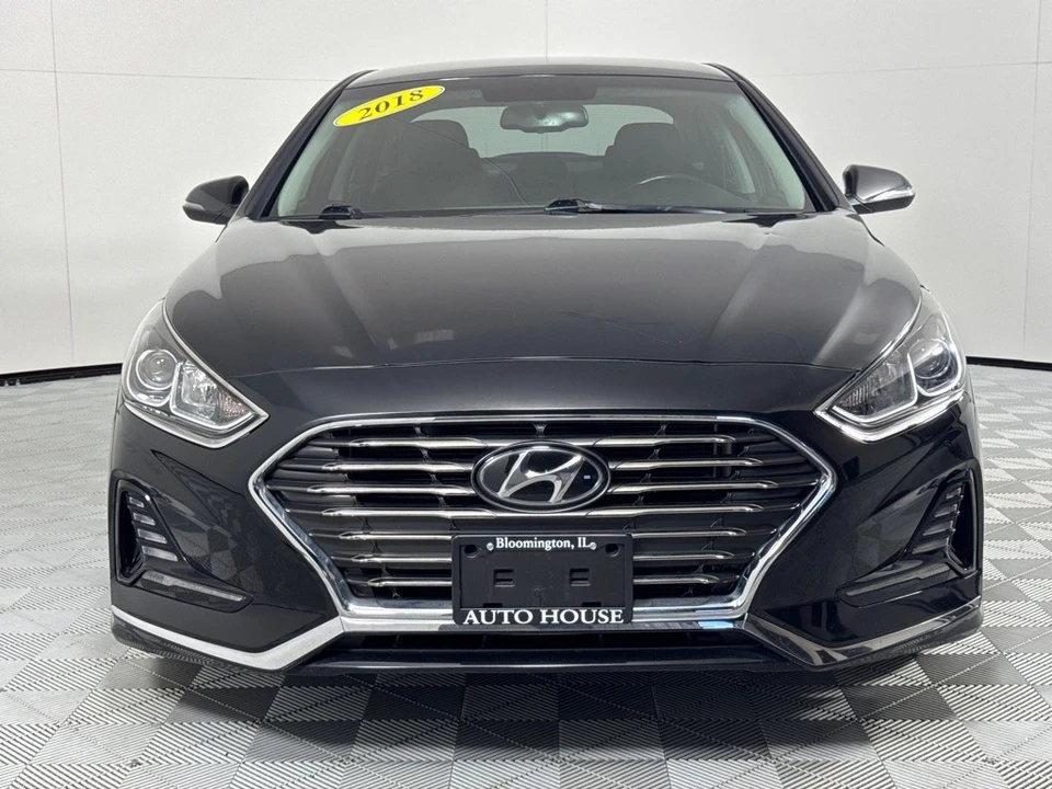 2018 Hyundai Sonata - Image 12 of 21