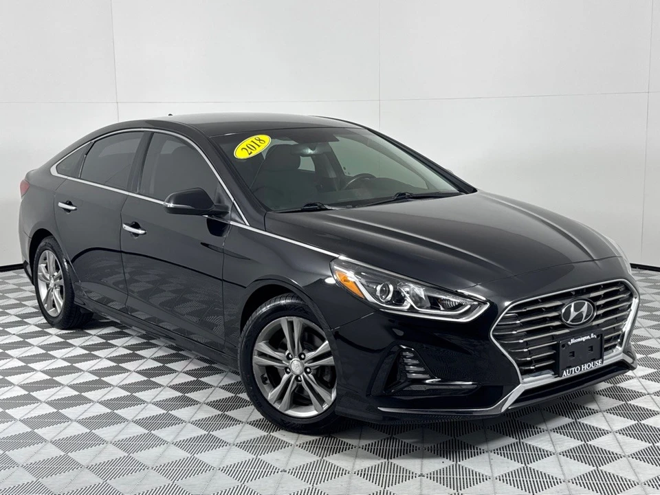 2018 Hyundai Sonata - Image 2 of 12