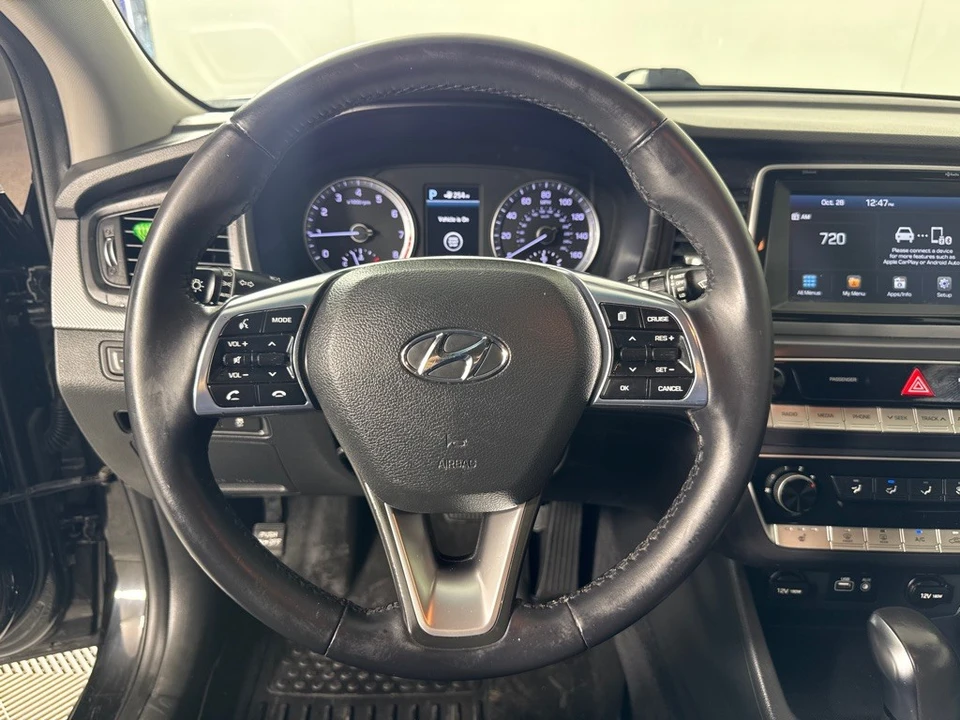 2018 Hyundai Sonata - Image 17 of 21