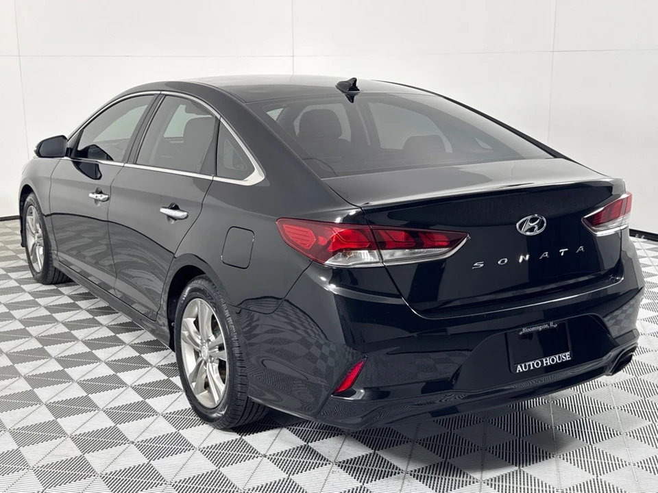 2018 Hyundai Sonata - Image 7 of 21