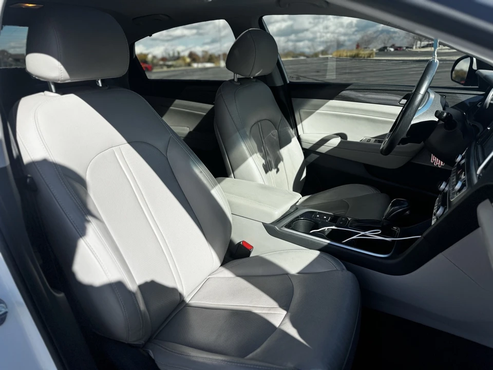 2018 Hyundai Sonata - Image 11 of 20