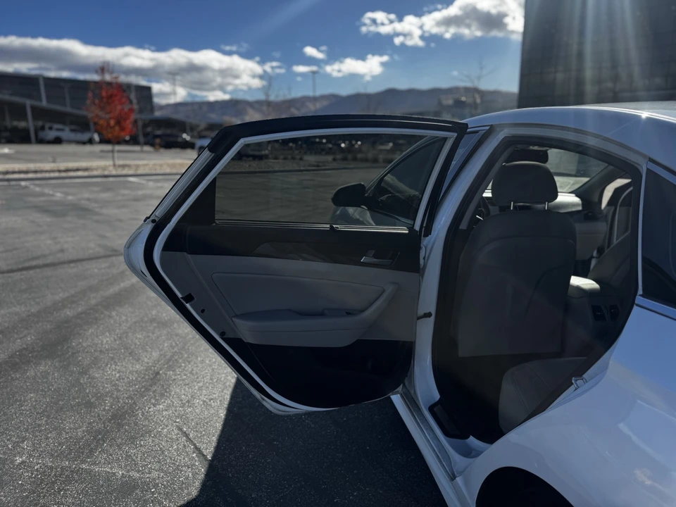 2018 Hyundai Sonata - Image 13 of 20