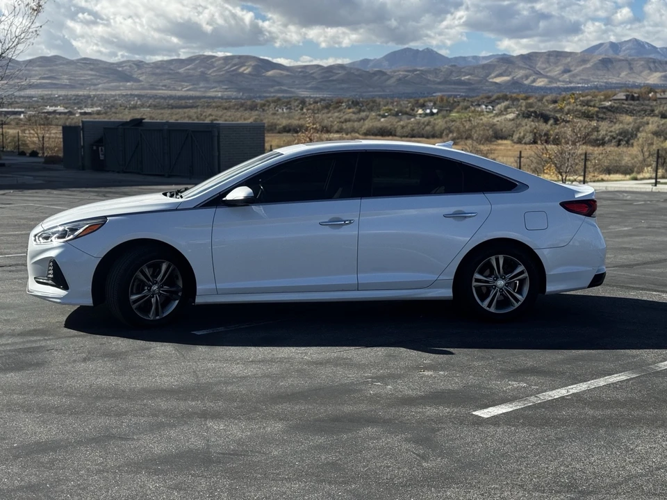 2018 Hyundai Sonata - Image 6 of 20