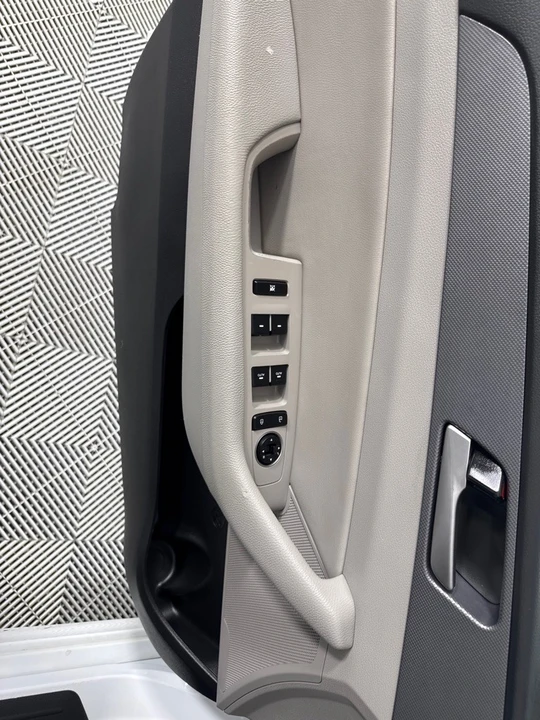 2018 Hyundai Sonata - Image 10 of 12