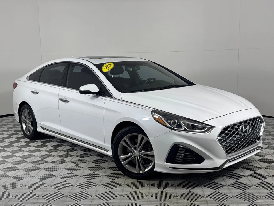 2018 Hyundai Sonata - Image 2 of 12