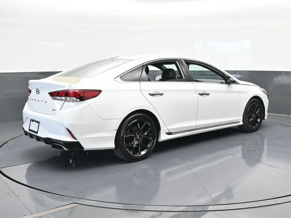 2018 Hyundai Sonata - Image 6 of 12