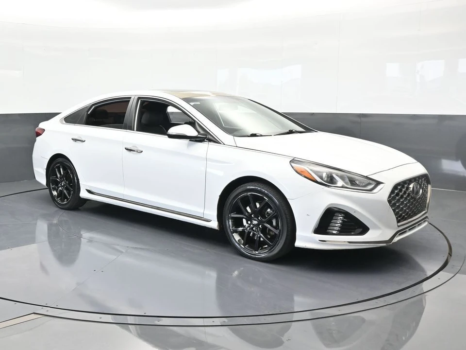 2018 Hyundai Sonata - Image 8 of 12