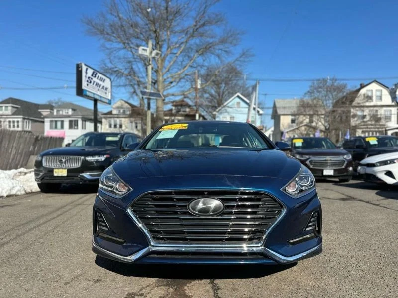 2018 Hyundai Sonata - Image 2 of 12