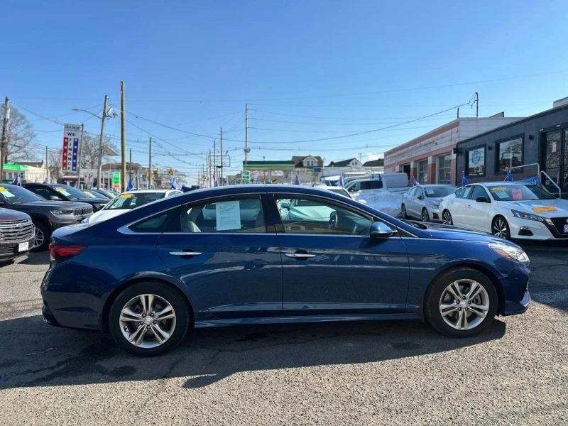 2018 Hyundai Sonata - Image 8 of 12