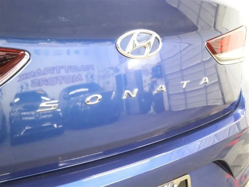 2018 Hyundai Sonata - Image 6 of 12