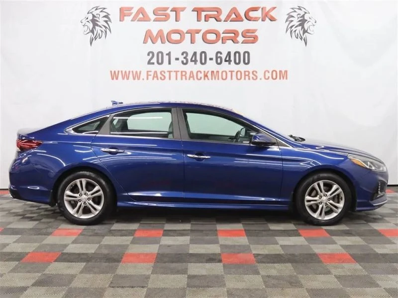 2018 Hyundai Sonata - Image 4 of 12