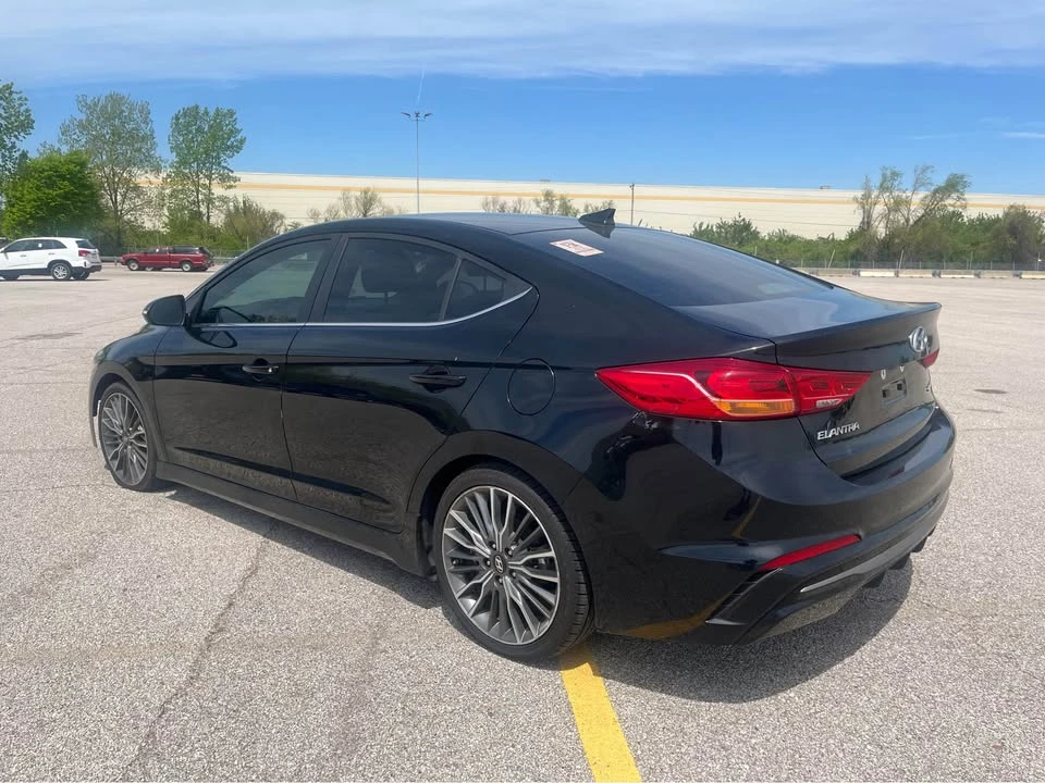 2018 Hyundai Sonata - Image 6 of 10