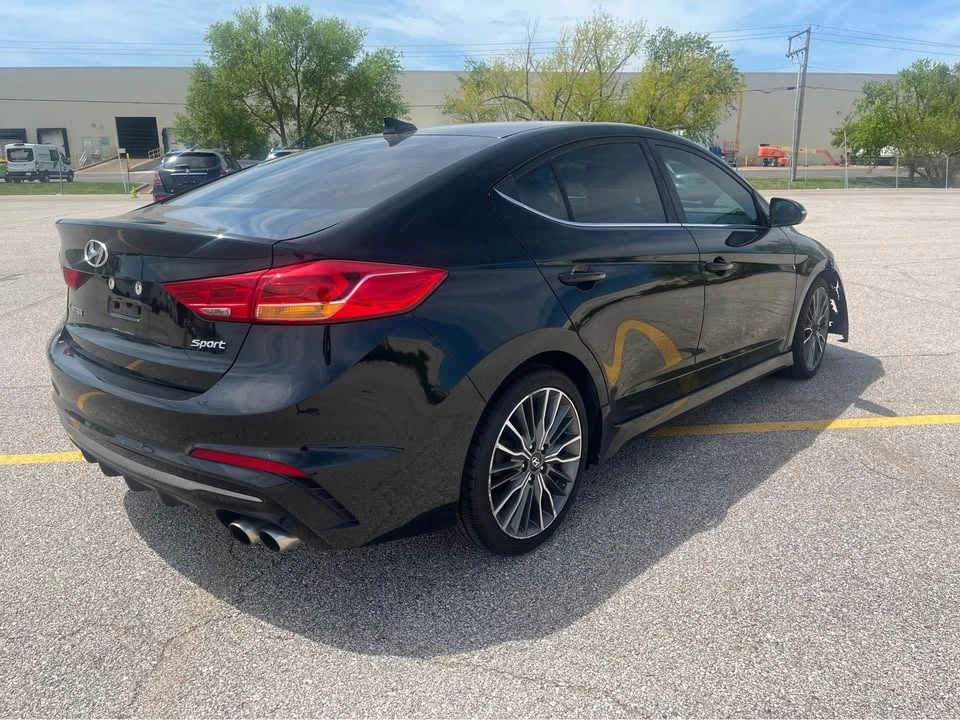 2018 Hyundai Sonata - Image 5 of 10