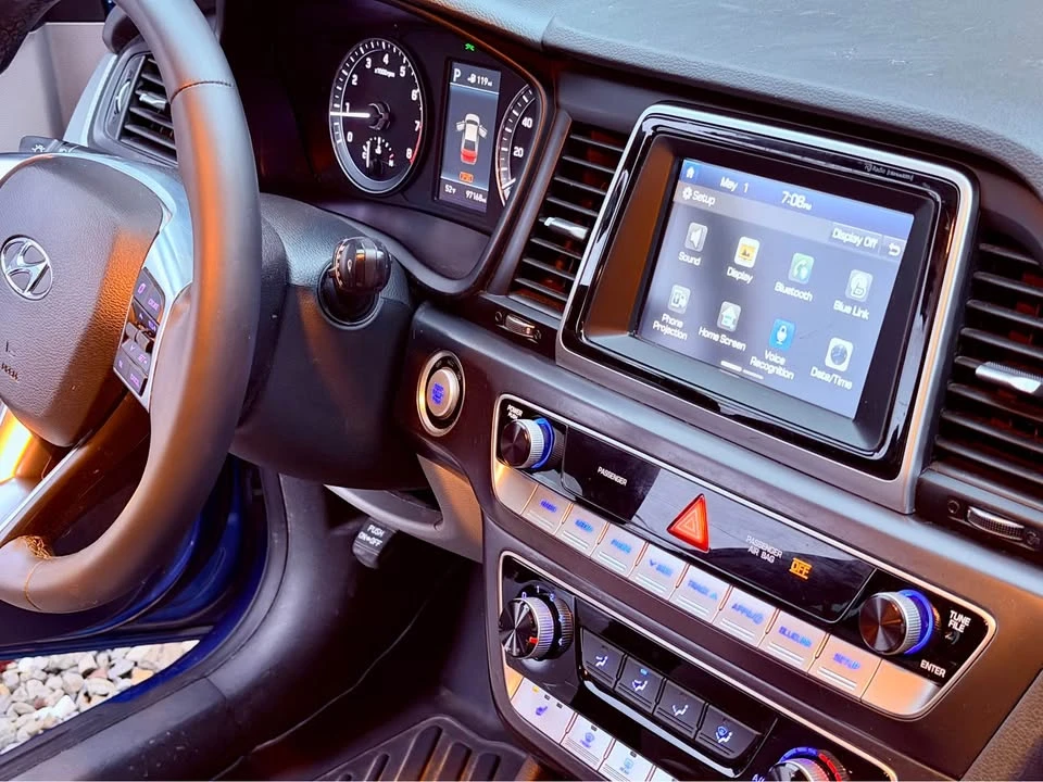 2018 Hyundai Sonata - Image 12 of 14