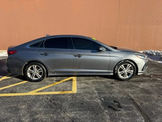 2018 Hyundai Sonata - Image 4 of 21