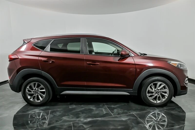 2018 Hyundai Tucson - Image 13 of 21