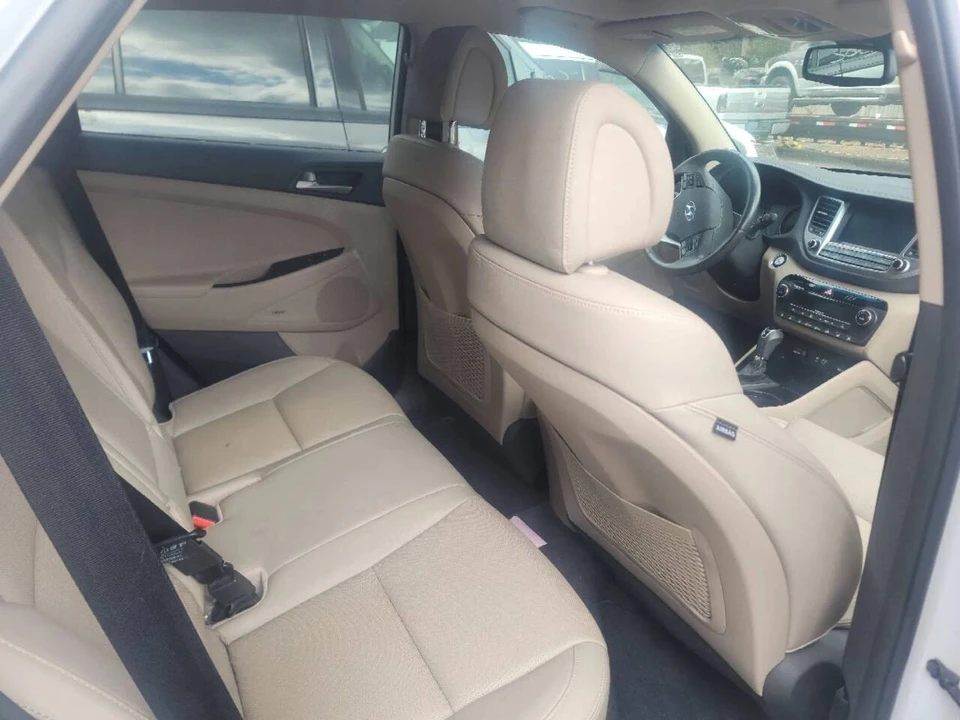 2018 Hyundai Tucson - Image 14 of 17