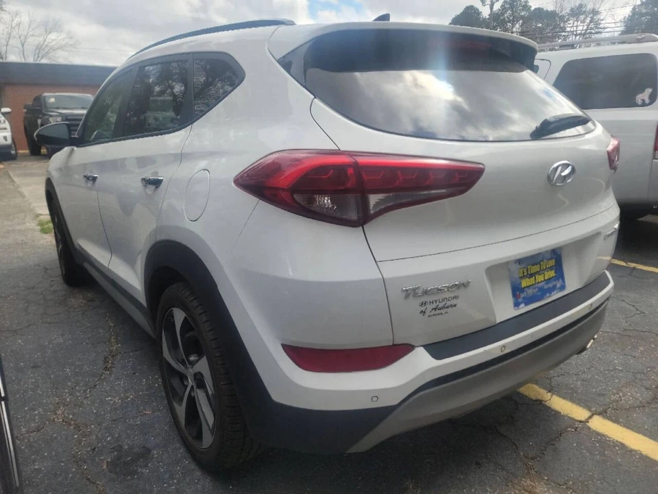 2018 Hyundai Tucson - Image 7 of 17