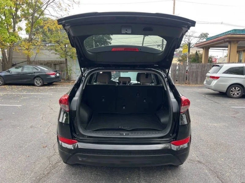 2018 Hyundai Tucson - Image 9 of 12