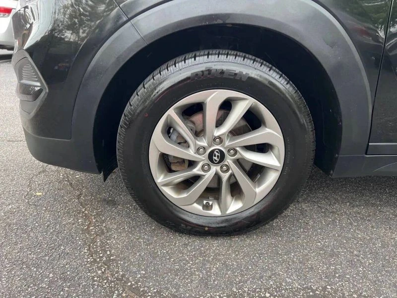 2018 Hyundai Tucson - Image 8 of 12