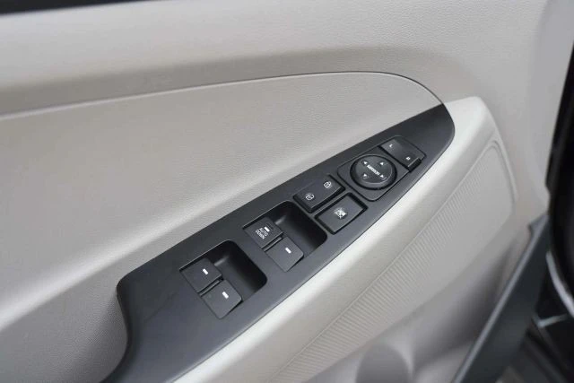 2018 Hyundai Tucson - Image 15 of 21