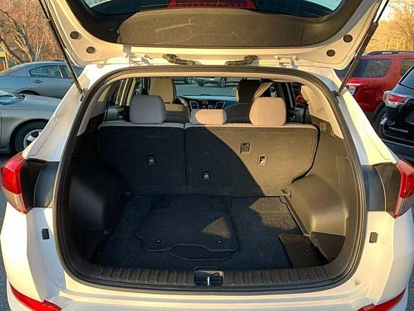 2018 Hyundai Tucson - Image 12 of 16