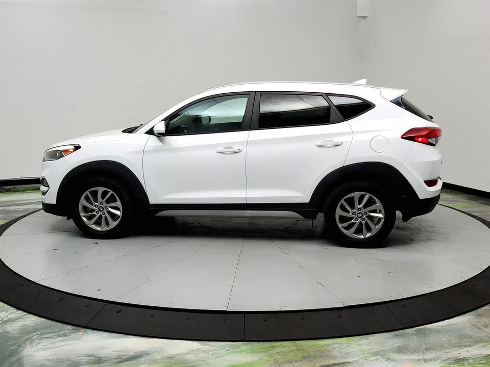 2018 Hyundai Tucson - Image 8 of 21