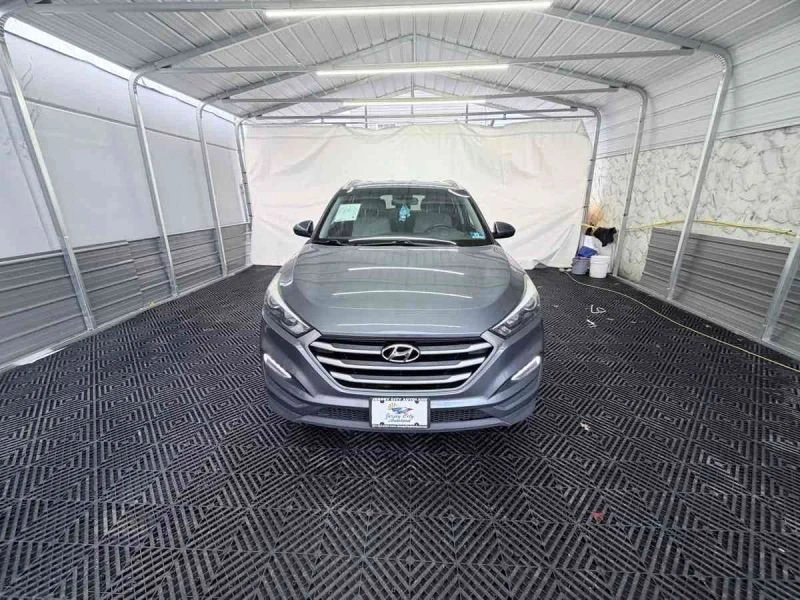 2018 Hyundai Tucson - Image 10 of 12