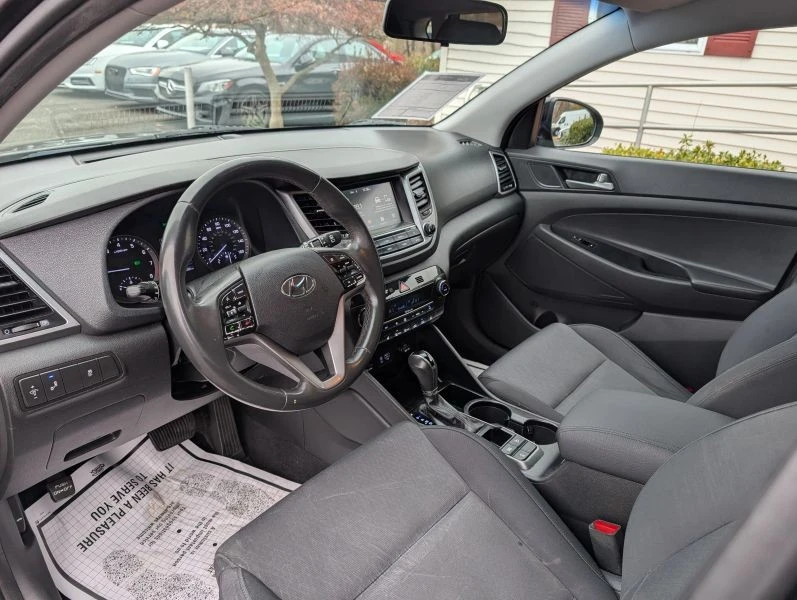 2018 Hyundai Tucson - Image 8 of 12