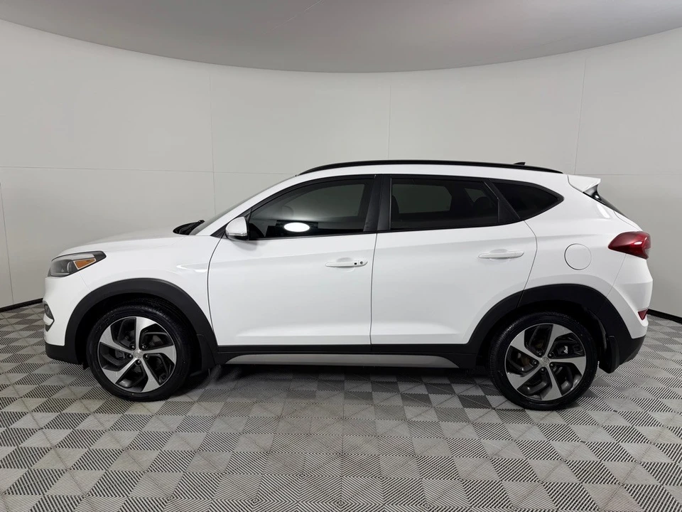 2018 Hyundai Tucson - Image 8 of 21