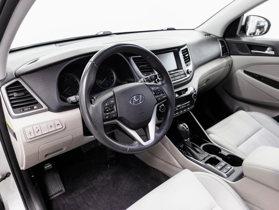 2018 Hyundai Tucson - Image 8 of 21