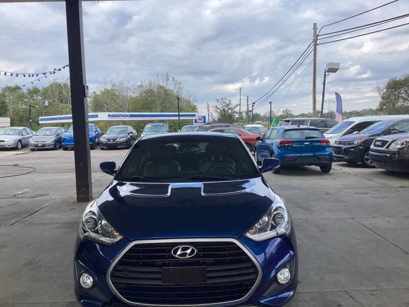 2018 Hyundai Veloster - Image 2 of 16