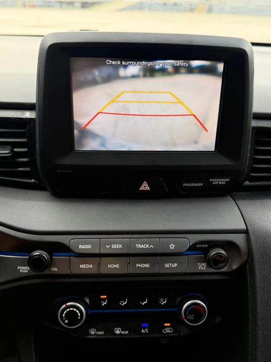 2018 Hyundai Veloster - Image 13 of 14