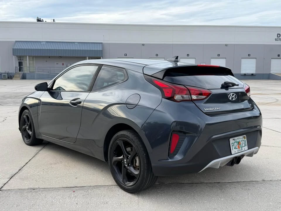 2018 Hyundai Veloster - Image 5 of 14
