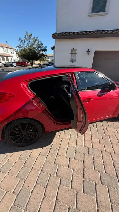2018 Hyundai Veloster - Image 8 of 14