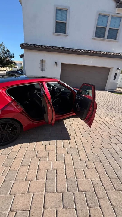 2018 Hyundai Veloster - Image 9 of 14