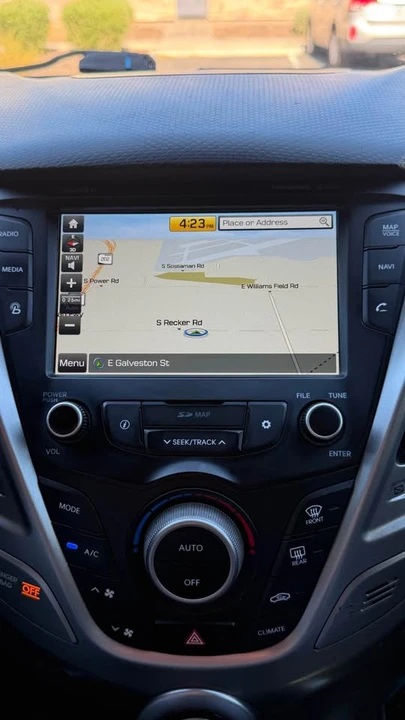 2018 Hyundai Veloster - Image 13 of 14