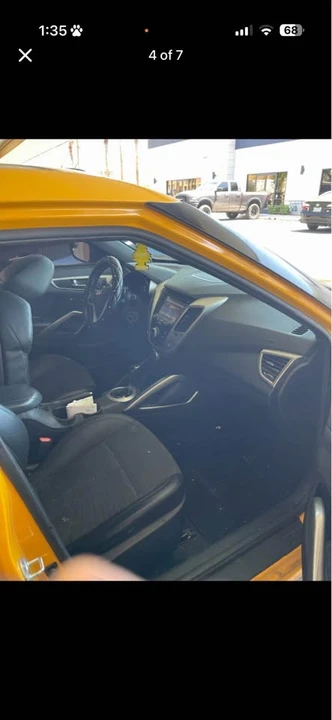 2018 Hyundai Veloster - Image 4 of 7
