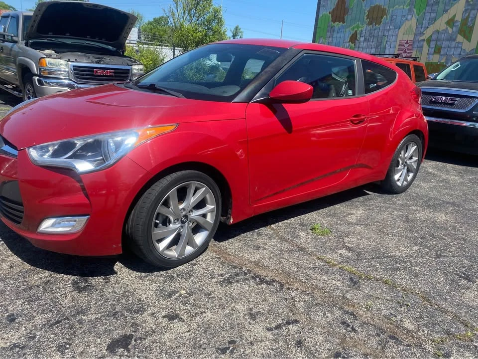 2018 Hyundai Veloster - Image 3 of 6