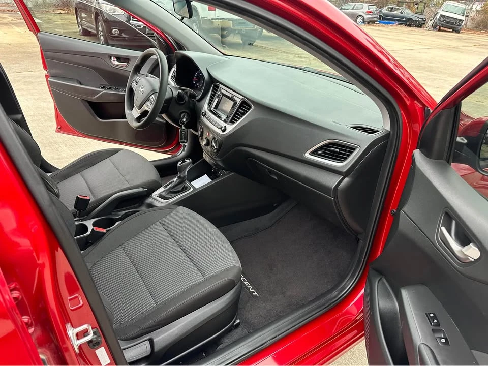 2018 Hyundai Accent - Image 10 of 14