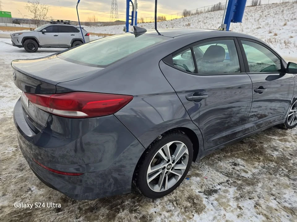 2018 Hyundai Elantra - Image 7 of 8