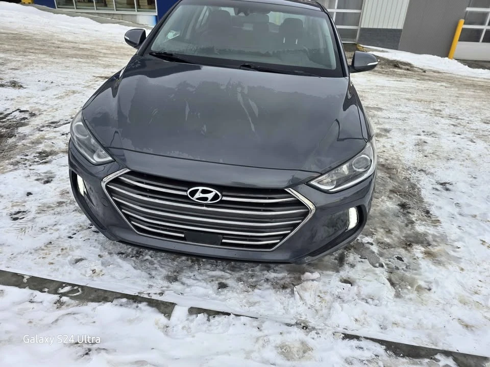 2018 Hyundai Elantra - Image 5 of 8