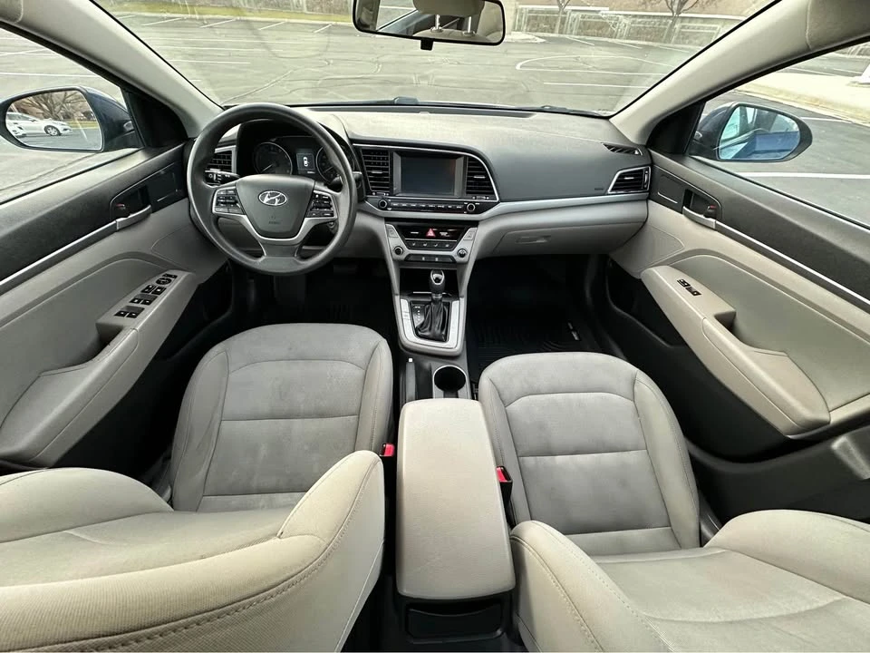2018 Hyundai Elantra - Image 8 of 9