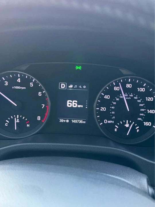 2018 Hyundai Elantra - Image 6 of 9
