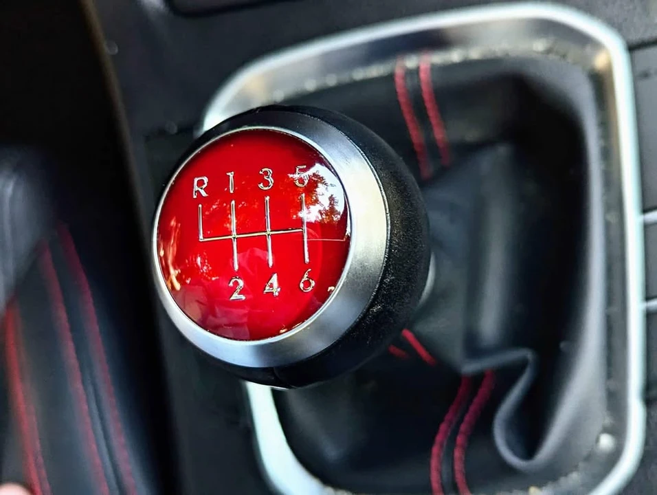 2018 Hyundai Elantra - Image 13 of 13