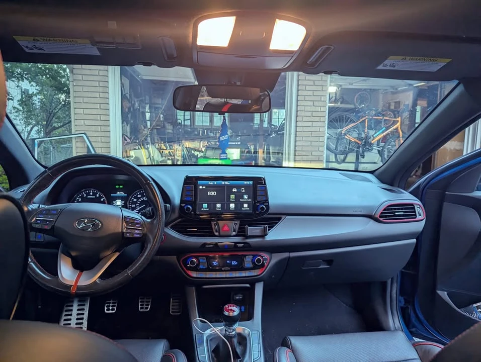 2018 Hyundai Elantra - Image 4 of 13