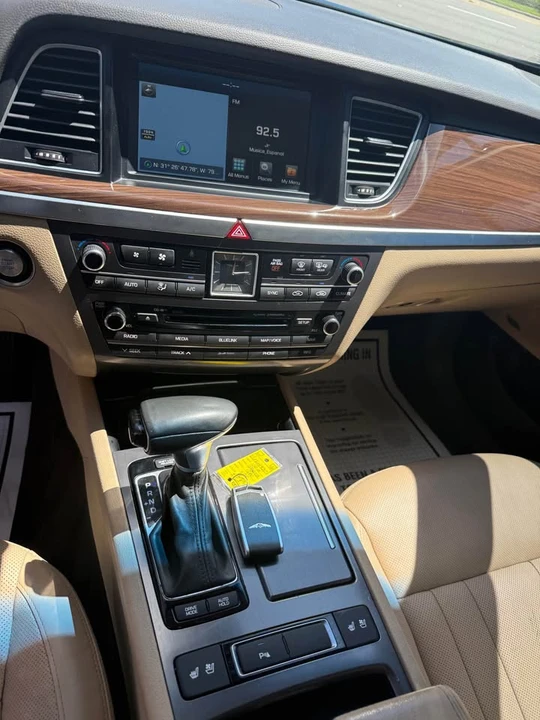 2018 Hyundai Genesis - Image 8 of 8