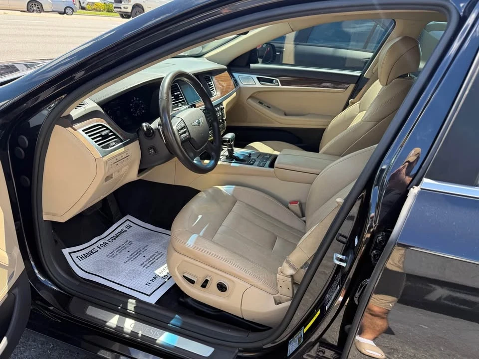 2018 Hyundai Genesis - Image 8 of 8