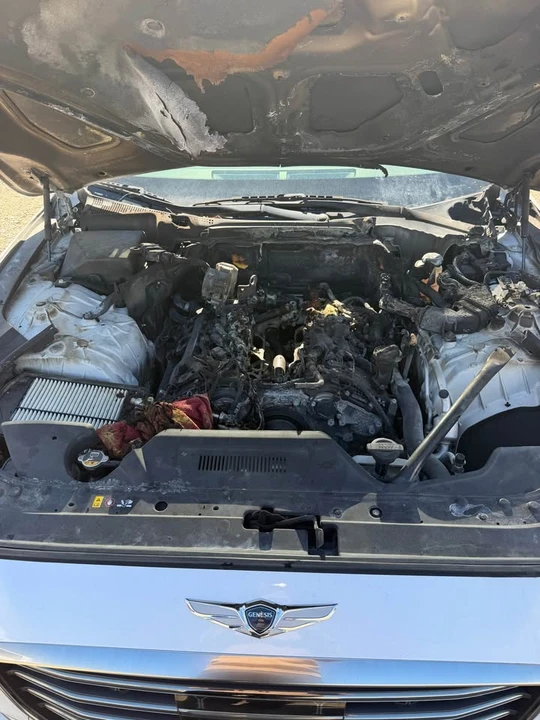 2018 Hyundai Genesis - Image 17 of 18