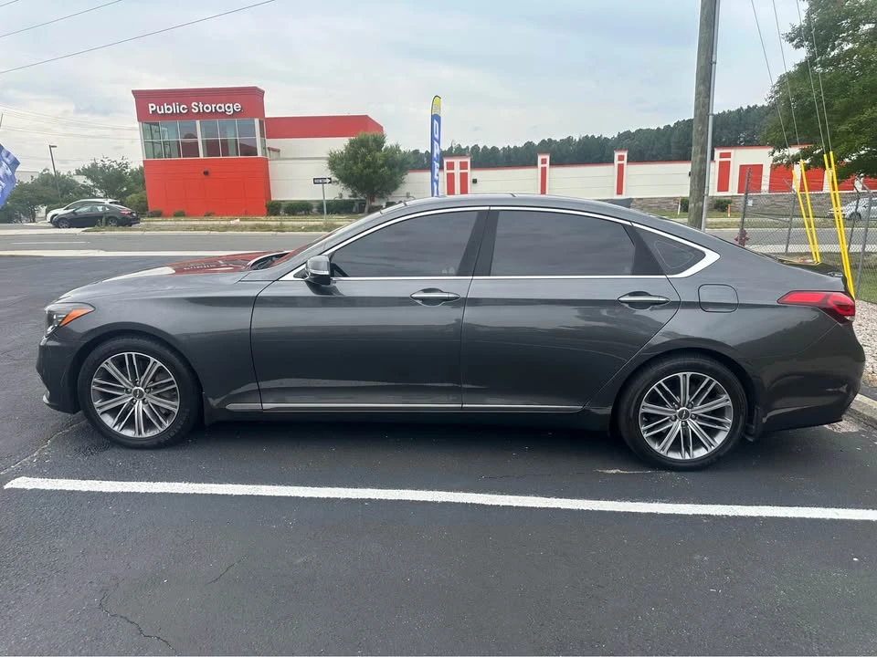 2018 Hyundai Genesis - Image 11 of 17